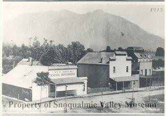 Po Snoqualmie With Mount Si In Background Stores On