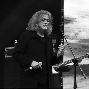 Facts About Lucky Ali Who Gave Us Some Lovely Musical Gems