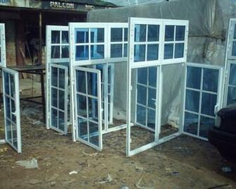 Aluminium Windows And Doors Aluminum