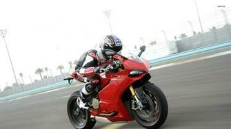 Ducati Panigale Wallpaper HD