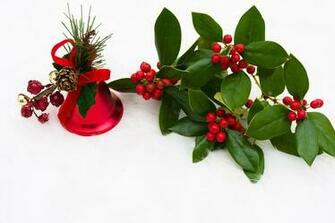 Christmas Holly Berry Wallpaper For Desktop