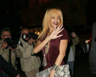 Rihanna Car Pictures