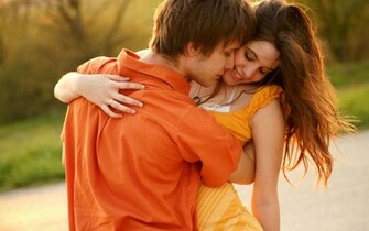 Kissing Wallpaper HD