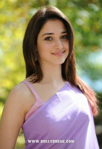 Tamanna HD Saree Wallpaper
