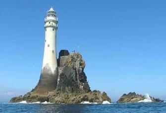 How Does A Lighthouse Work