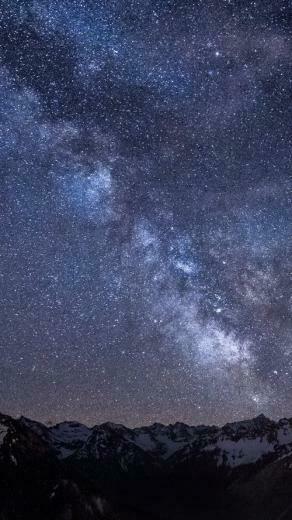 iPhone HD Retina Designsmag Wallpaper Thumb