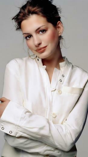 Anne Hathaway iPhone Wallpaper 5s 5c