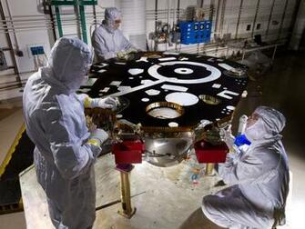 Space Image Work On Nasa S Insight Lander Starts New Phase