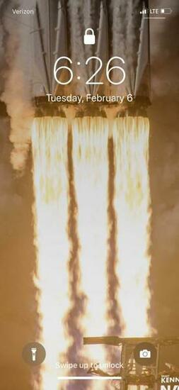 New Wallpaper For Anyone Who Watched The Falcon Heavy
