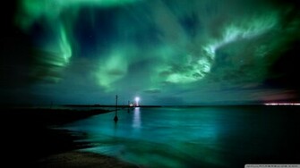 Aurora Borealis Wallpaper