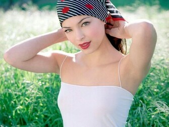 Kristin Kreuk Wallpaper Beautiful Pictures And