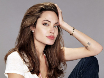 Angelina Jolie Wallpaper