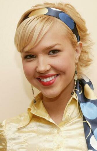 Arielle Kebbel Portraits Photo