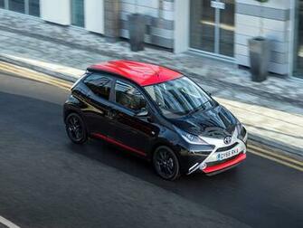 Wallpaper Toyota Aygo X Press Door Black Motion Cars