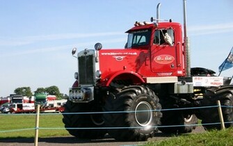 Hq Big Rig Foot Trucks Wallpaper Num X