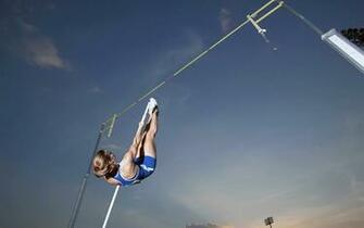 Wallpaper Pole Girl Jump Vault Desktop Sports