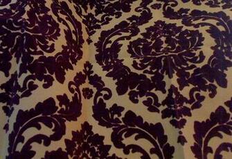 Wallpaper Burgundy Flock On Gold San Antonio Velvet Damask
