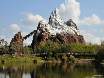 Expedition Everest Wallpaper Theme Park