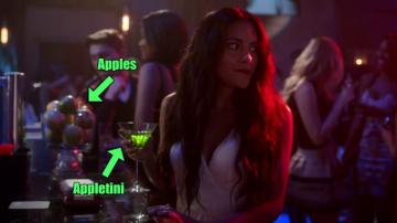 Watching Lucifer Season Right Now And This Lady Just Walked Into