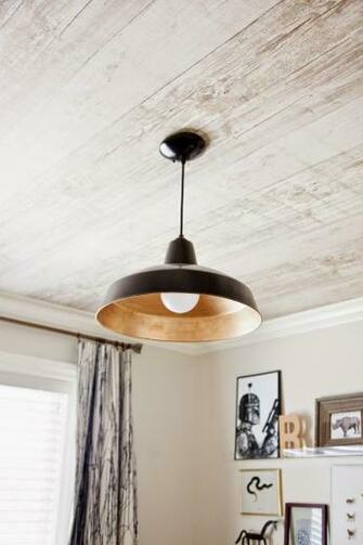 White Washed Wood Wallpaper Bathrooms