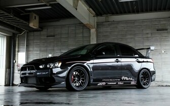 Mitsubishi Evo Black