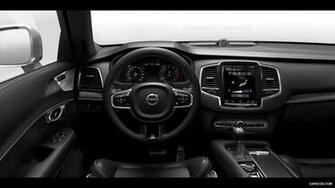 Volvo Xc90 R Design Wallpaper