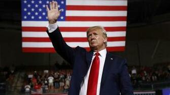 Trump Talks To Nra Chief Wayne Lapierre Appears Back Away From