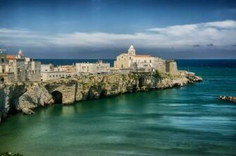 Image Italy Vieste Puglia Sea Crag Cities Houses