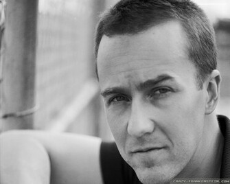 Descargar Imagen Edward Norton Look Wallpaper HD Widescreen