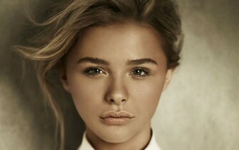 Chloe Moretz X Wallpaperlayer