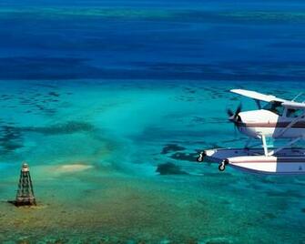 Aircraft Sea Key West Cessna Aviation Coral Reef Stationair
