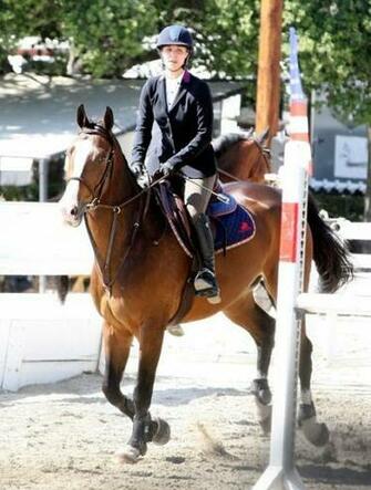 Thursday Kaley Cuoco The Week In Pictures April Zimbio