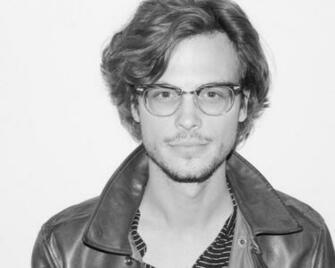 Matthew Gray Gubler Desktop Background