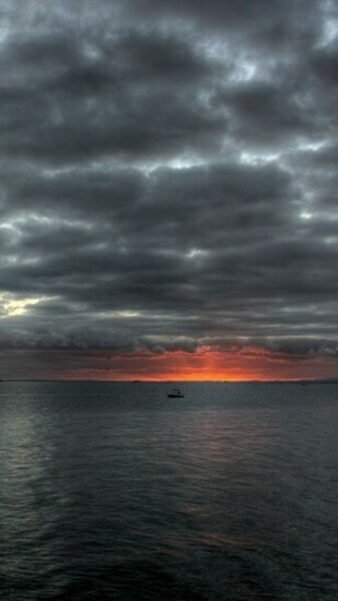 Wallpaper Dark Clouds Android
