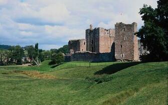 Wallpaper European Castle Scenery
