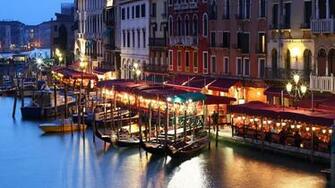 Venice Streets At Night HD Wallpaper Background Image