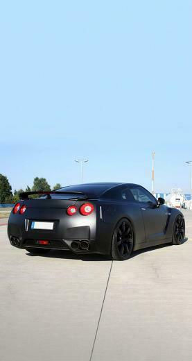 Nissan Gtr iPhone Parallax Wallpaper