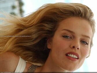 Eva Herzigova Wallpaper