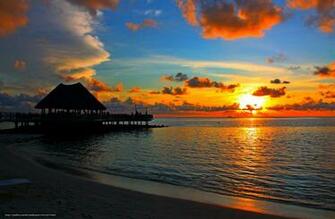 Tropical Sunset Wallpaper High Definition