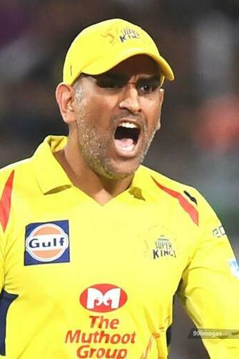 Ms Dhoni HD Photos Wallpaper