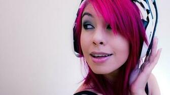 Astro Gaming Pixxel Fd Frag Dolls White Wallpaper