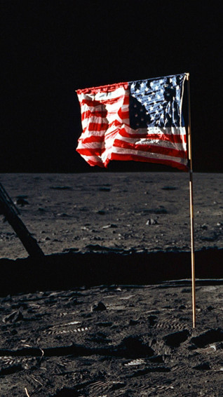 Flag Of America iPhone Photo In The Moon Wallpaper
