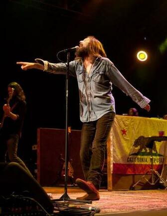 Mbronk Wallpaper The Black Crowes In Las Vegas Packing House And