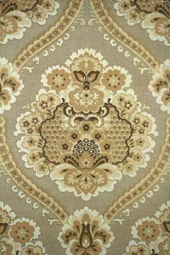 Large Pattern Damask Wallpaper
