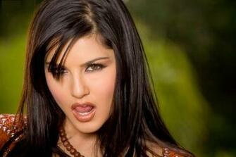 Sunny Leone HD Wallpaper
