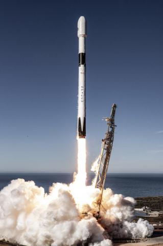 Photos Falcon Launches And Lands At Vandenberg Air Force Base