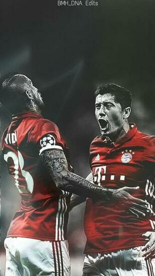 Arturo Vidal Robert Lewandowski By Bayernmunchendna On