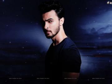 Aayush Sharma Looks Dashing In His Photoshoot
