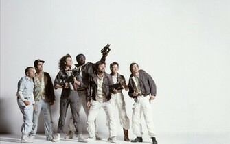 Alien Cast Sigourney Weaver Wallpaper Background