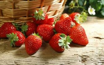 Fresh Strawberry Wallpaper
